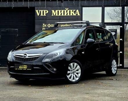Сірий Опель Zafira Tourer, об'ємом двигуна 2 л та пробігом 142 тис. км за 12000 $, фото 6 на Automoto.ua