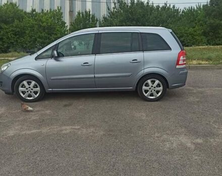 Серый Опель Zafira Tourer, объемом двигателя 1.8 л и пробегом 207 тыс. км за 7500 $, фото 7 на Automoto.ua