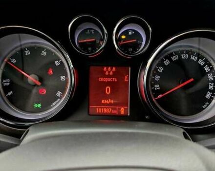 Серый Опель Zafira Tourer, объемом двигателя 2 л и пробегом 142 тыс. км за 12000 $, фото 29 на Automoto.ua