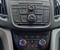 Серый Опель Zafira Tourer, объемом двигателя 2 л и пробегом 142 тыс. км за 12000 $, фото 15 на Automoto.ua