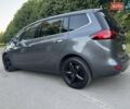 Серый Опель Zafira Tourer, объемом двигателя 2 л и пробегом 198 тыс. км за 10300 $, фото 3 на Automoto.ua
