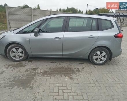 Сірий Опель Zafira Tourer, об'ємом двигуна 1.96 л та пробігом 217 тис. км за 8300 $, фото 5 на Automoto.ua