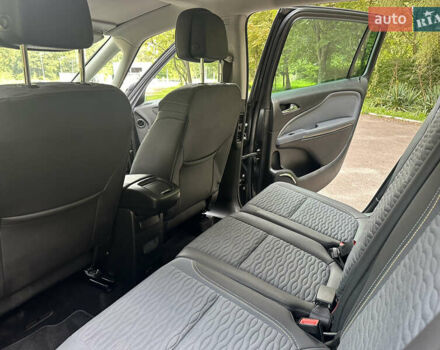 Сірий Опель Zafira Tourer, об'ємом двигуна 2 л та пробігом 219 тис. км за 10470 $, фото 33 на Automoto.ua