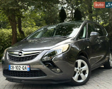 Сірий Опель Zafira Tourer, об'ємом двигуна 2 л та пробігом 219 тис. км за 10470 $, фото 4 на Automoto.ua