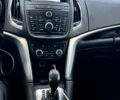 Серый Опель Zafira Tourer, объемом двигателя 0 л и пробегом 200 тыс. км за 9600 $, фото 6 на Automoto.ua
