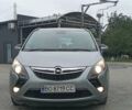 Сірий Опель Zafira Tourer, об'ємом двигуна 1.96 л та пробігом 217 тис. км за 8300 $, фото 1 на Automoto.ua