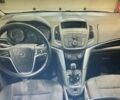 Серый Опель Zafira Tourer, объемом двигателя 1.4 л и пробегом 350 тыс. км за 5927 $, фото 2 на Automoto.ua