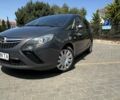 Серый Опель Zafira Tourer, объемом двигателя 1.96 л и пробегом 300 тыс. км за 8700 $, фото 1 на Automoto.ua
