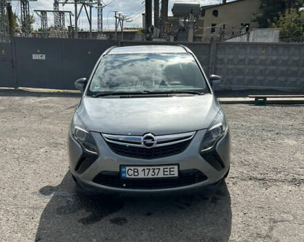 Серый Опель Zafira Tourer, объемом двигателя 1.6 л и пробегом 238 тыс. км за 8800 $, фото 7 на Automoto.ua
