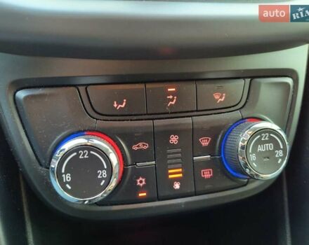 Опель Zafira Tourer 2013 у Рівному на Automoto.ua Сірий Опель Zafira Tourer, об'ємом двигуна 1.6 л та пробігом 279 тис. км за 8800 $, фото 45 на Automoto.ua
