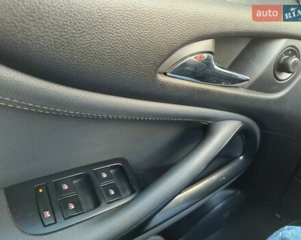 Опель Zafira Tourer 2013 у Рівному на Automoto.ua Сірий Опель Zafira Tourer, об'ємом двигуна 1.6 л та пробігом 279 тис. км за 8800 $, фото 44 на Automoto.ua