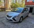 Серый Опель Zafira Tourer, объемом двигателя 1.6 л и пробегом 192 тыс. км за 9000 $, фото 1 на Automoto.ua