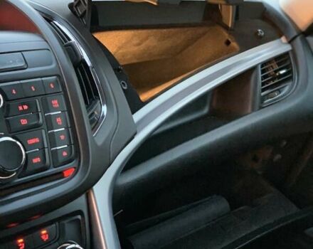 Опель Zafira Tourer 2014 у Дніпро (Дніпропетровську) на Automoto.ua Сірий Опель Zafira Tourer, об'ємом двигуна 2 л та пробігом 180 тис. км за 9300 $, фото 14 на Automoto.ua
