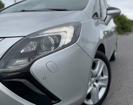Опель Zafira Tourer 2014 у Дніпро (Дніпропетровську) на Automoto.ua Сірий Опель Zafira Tourer, об'ємом двигуна 2 л та пробігом 180 тис. км за 9300 $, фото 4 на Automoto.ua