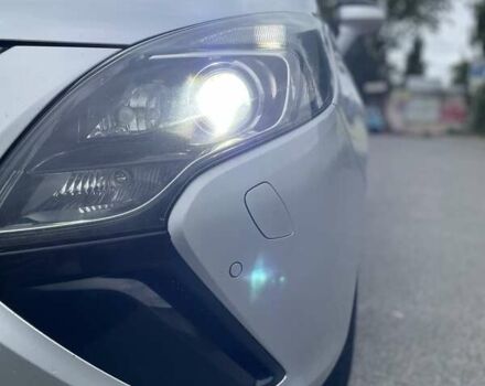 Опель Zafira Tourer 2014 у Дніпро (Дніпропетровську) на Automoto.ua Сірий Опель Zafira Tourer, об'ємом двигуна 2 л та пробігом 180 тис. км за 9300 $, фото 3 на Automoto.ua