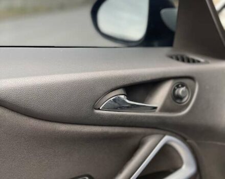 Опель Zafira Tourer 2014 у Дніпро (Дніпропетровську) на Automoto.ua Сірий Опель Zafira Tourer, об'ємом двигуна 2 л та пробігом 180 тис. км за 9300 $, фото 12 на Automoto.ua