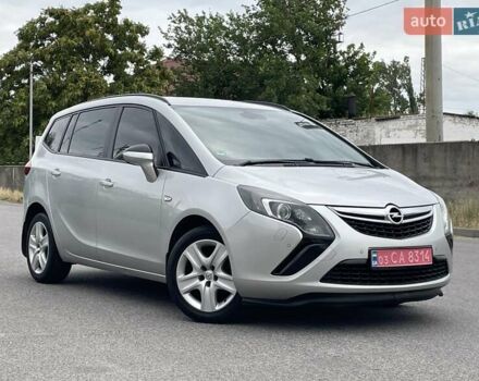 Опель Zafira Tourer 2014 у Дніпро (Дніпропетровську) на Automoto.ua Сірий Опель Zafira Tourer, об'ємом двигуна 2 л та пробігом 180 тис. км за 9300 $, фото 22 на Automoto.ua