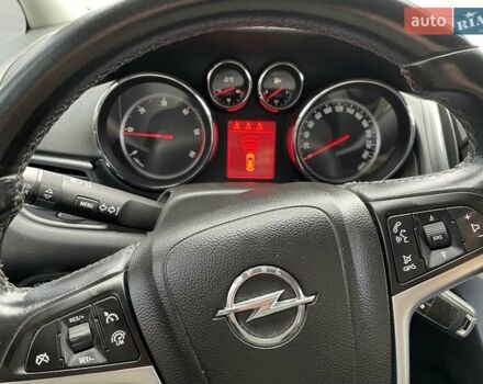 Опель Zafira Tourer 2014 у Дніпро (Дніпропетровську) на Automoto.ua Сірий Опель Zafira Tourer, об'ємом двигуна 2 л та пробігом 180 тис. км за 9300 $, фото 10 на Automoto.ua