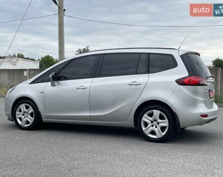 Опель Zafira Tourer 2014 у Дніпро (Дніпропетровську) на Automoto.ua Сірий Опель Zafira Tourer, об'ємом двигуна 2 л та пробігом 180 тис. км за 9300 $, фото 5 на Automoto.ua