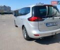 Серый Опель Zafira Tourer, объемом двигателя 1.96 л и пробегом 187 тыс. км за 9999 $, фото 6 на Automoto.ua