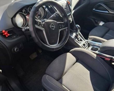 Сірий Опель Zafira Tourer, об'ємом двигуна 2 л та пробігом 250 тис. км за 8500 $, фото 5 на Automoto.ua