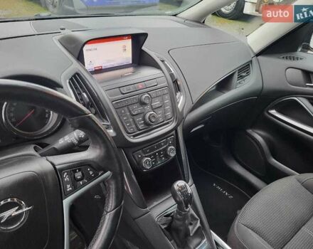 Сірий Опель Zafira Tourer, об'ємом двигуна 1.6 л та пробігом 186 тис. км за 10500 $, фото 8 на Automoto.ua