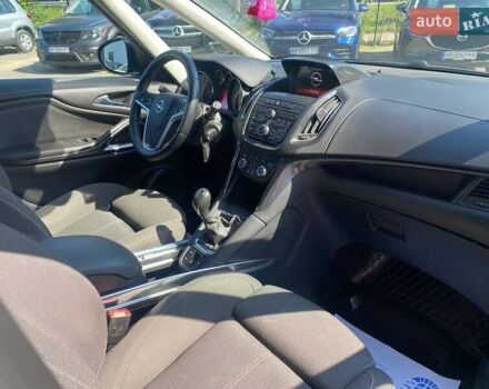 Серый Опель Zafira Tourer, объемом двигателя 1.96 л и пробегом 193 тыс. км за 11500 $, фото 19 на Automoto.ua