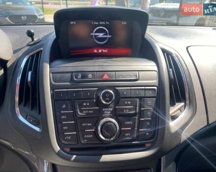 Серый Опель Zafira Tourer, объемом двигателя 1.96 л и пробегом 193 тыс. км за 11500 $, фото 12 на Automoto.ua
