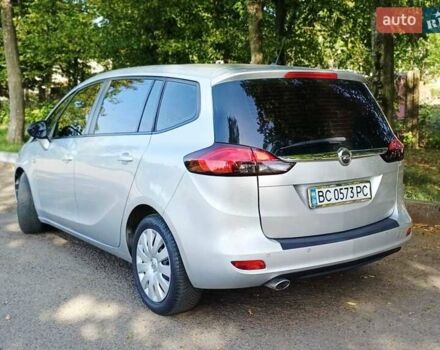 Серый Опель Zafira Tourer, объемом двигателя 2 л и пробегом 201 тыс. км за 11850 $, фото 12 на Automoto.ua
