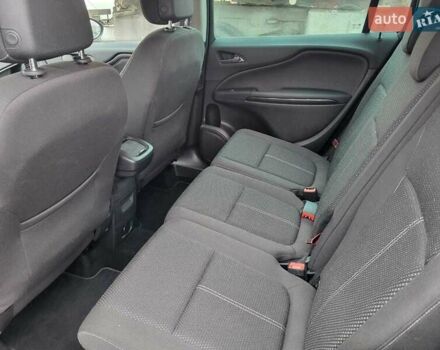 Сірий Опель Zafira Tourer, об'ємом двигуна 1.6 л та пробігом 186 тис. км за 10500 $, фото 12 на Automoto.ua