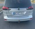 Серый Опель Zafira Tourer, объемом двигателя 1.96 л и пробегом 282 тыс. км за 10200 $, фото 4 на Automoto.ua