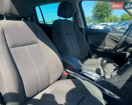 Серый Опель Zafira Tourer, объемом двигателя 1.96 л и пробегом 193 тыс. км за 11500 $, фото 20 на Automoto.ua