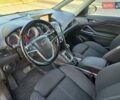 Серый Опель Zafira Tourer, объемом двигателя 2 л и пробегом 261 тыс. км за 10499 $, фото 27 на Automoto.ua