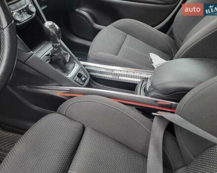 Сірий Опель Zafira Tourer, об'ємом двигуна 1.6 л та пробігом 186 тис. км за 10500 $, фото 6 на Automoto.ua