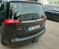 Серый Опель Zafira Tourer, объемом двигателя 1.6 л и пробегом 244 тыс. км за 10000 $, фото 4 на Automoto.ua