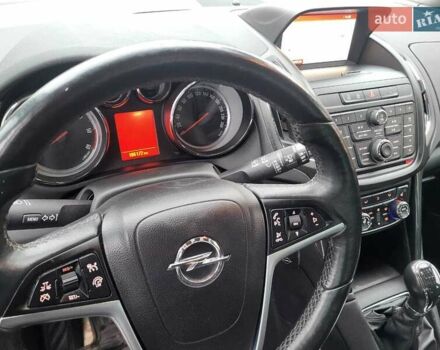 Сірий Опель Zafira Tourer, об'ємом двигуна 1.6 л та пробігом 186 тис. км за 10500 $, фото 21 на Automoto.ua