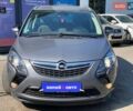 Серый Опель Zafira Tourer, объемом двигателя 1.96 л и пробегом 193 тыс. км за 11500 $, фото 1 на Automoto.ua