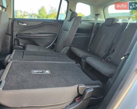 Серый Опель Zafira Tourer, объемом двигателя 2 л и пробегом 261 тыс. км за 10499 $, фото 52 на Automoto.ua