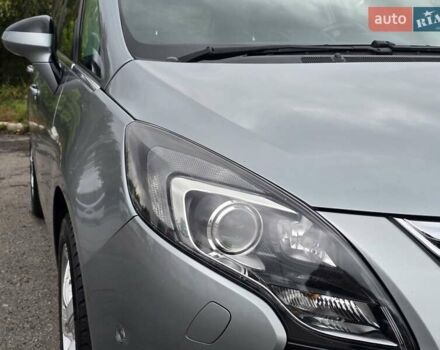 Серый Опель Zafira Tourer, объемом двигателя 2 л и пробегом 261 тыс. км за 10499 $, фото 13 на Automoto.ua