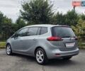 Серый Опель Zafira Tourer, объемом двигателя 2 л и пробегом 261 тыс. км за 10499 $, фото 5 на Automoto.ua