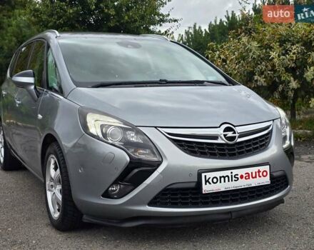Серый Опель Zafira Tourer, объемом двигателя 2 л и пробегом 261 тыс. км за 10499 $, фото 11 на Automoto.ua