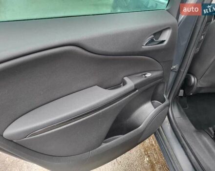 Сірий Опель Zafira Tourer, об'ємом двигуна 1.6 л та пробігом 186 тис. км за 10500 $, фото 14 на Automoto.ua