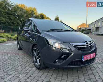 Серый Опель Zafira Tourer, объемом двигателя 2 л и пробегом 203 тыс. км за 13700 $, фото 9 на Automoto.ua