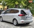Серый Опель Zafira Tourer, объемом двигателя 1.6 л и пробегом 218 тыс. км за 10500 $, фото 2 на Automoto.ua