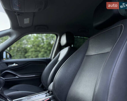 Серый Опель Zafira Tourer, объемом двигателя 2 л и пробегом 203 тыс. км за 13700 $, фото 15 на Automoto.ua