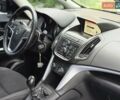 Серый Опель Zafira Tourer, объемом двигателя 1.6 л и пробегом 218 тыс. км за 10500 $, фото 17 на Automoto.ua