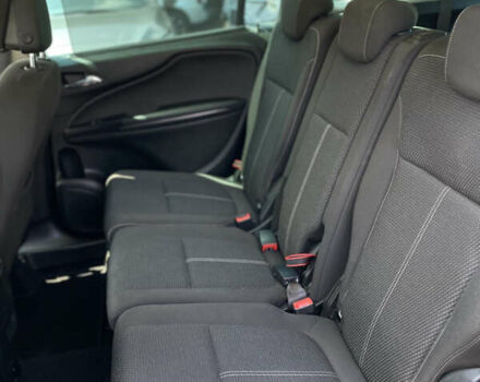 Серый Опель Zafira Tourer, объемом двигателя 1.6 л и пробегом 196 тыс. км за 13500 $, фото 11 на Automoto.ua