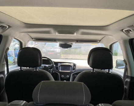 Серый Опель Zafira Tourer, объемом двигателя 1.6 л и пробегом 196 тыс. км за 13500 $, фото 9 на Automoto.ua