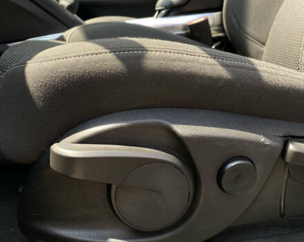 Серый Опель Zafira Tourer, объемом двигателя 1.6 л и пробегом 196 тыс. км за 13500 $, фото 27 на Automoto.ua