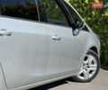 Сірий Опель Zafira Tourer, об'ємом двигуна 1.96 л та пробігом 265 тис. км за 11999 $, фото 27 на Automoto.ua